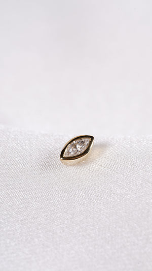 Dixie Stud 9K Yellow Gold