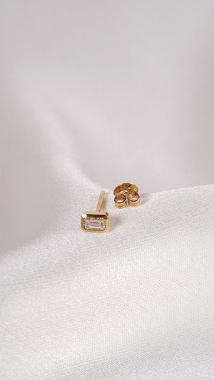 Elin Stud 9K Yellow Gold