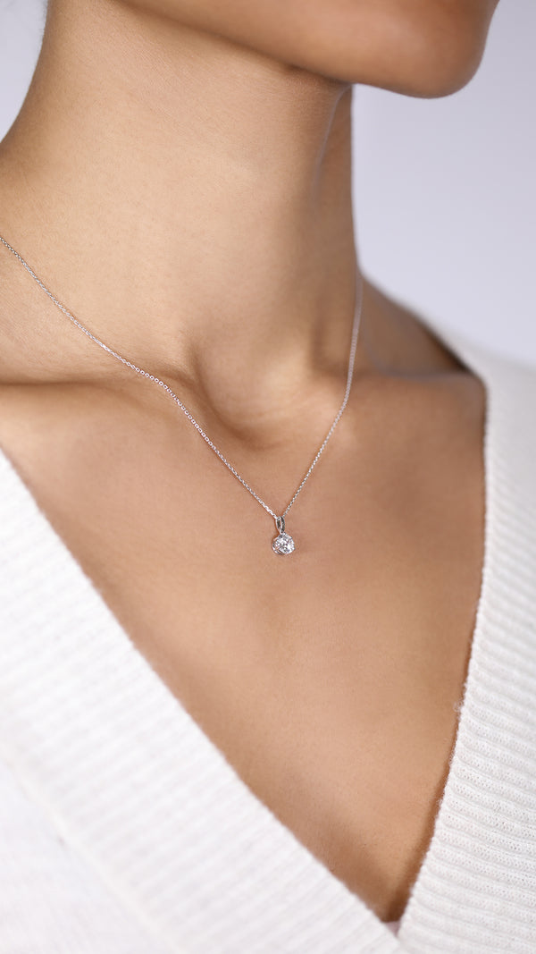 Elle Necklace 18K White Gold