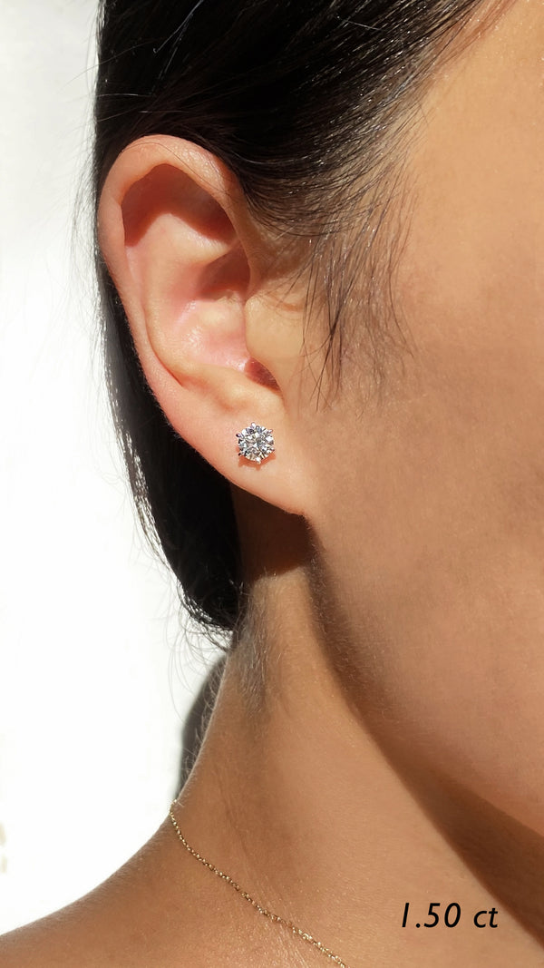 Fiona Stud Earrings 9K White Gold