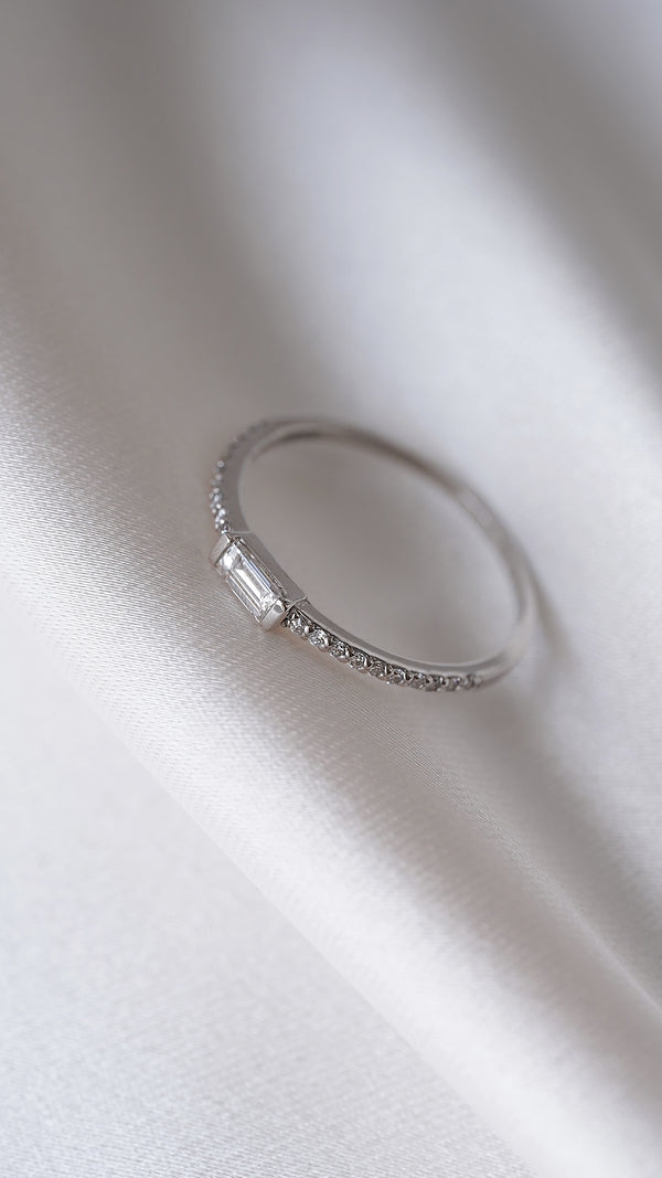 Ilaria Ring 9K White Gold