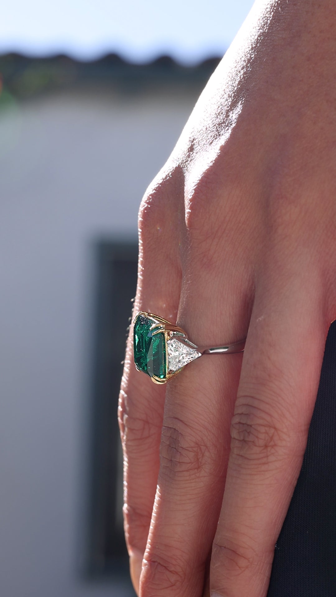 Jessica Emerald Green Ring 9K White Gold