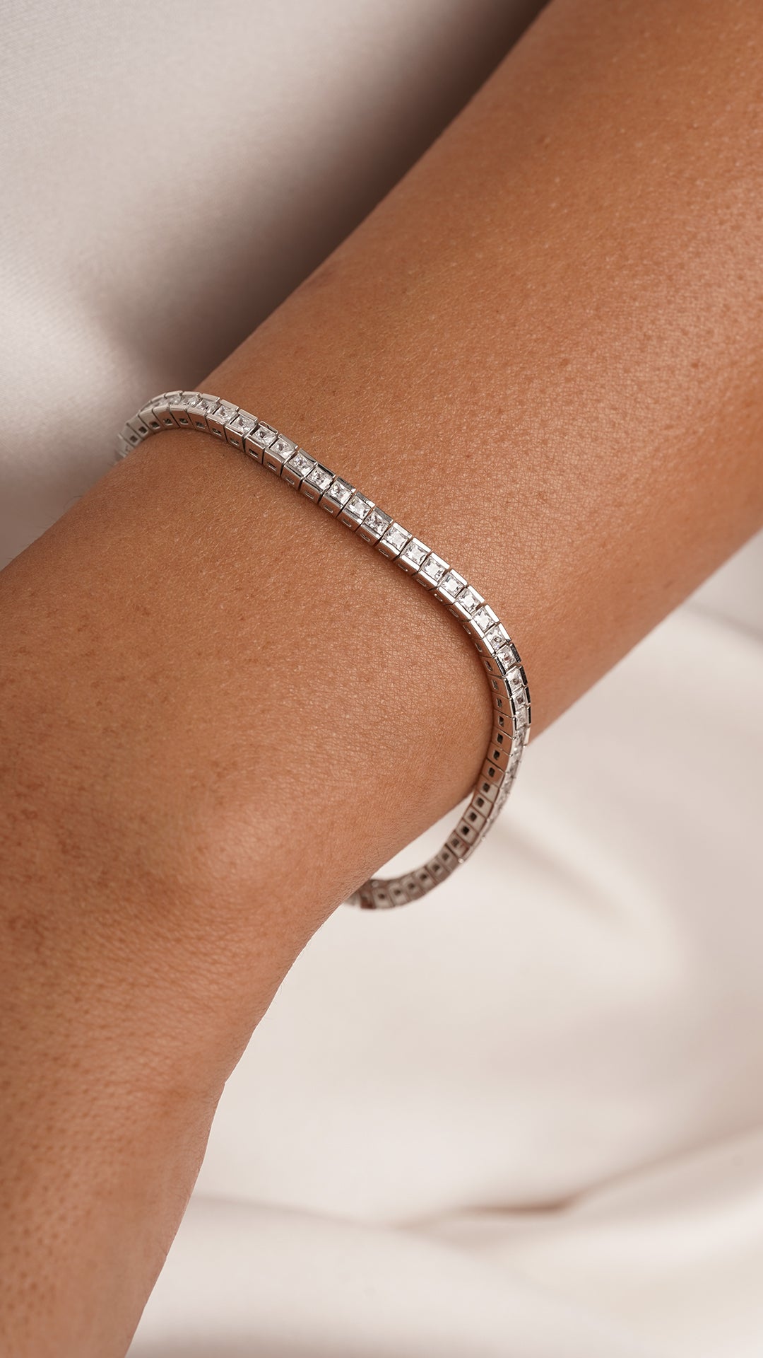 Kayla Bracelet White Gold Plated