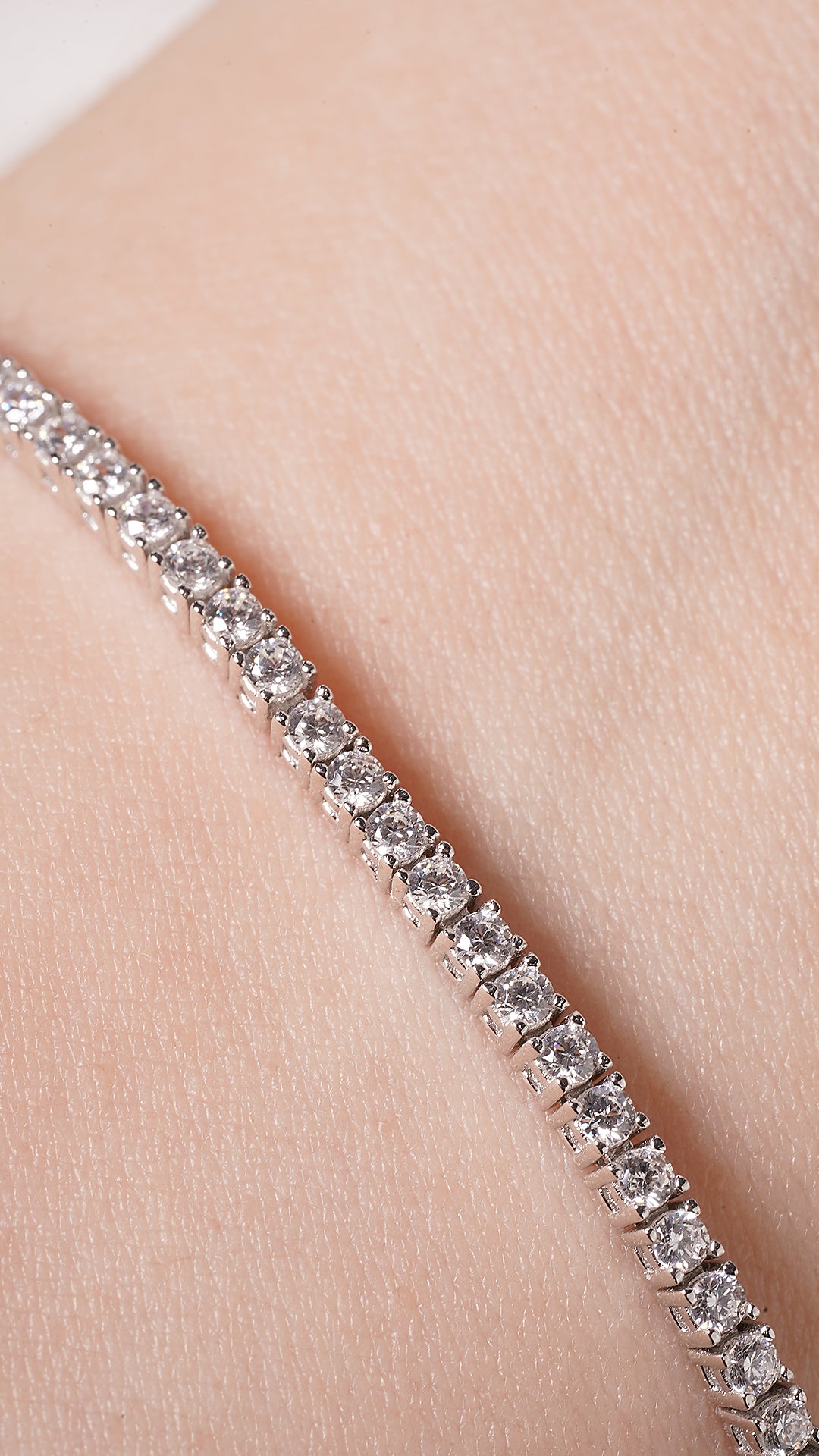 Lexi Bracelet 18K White Gold