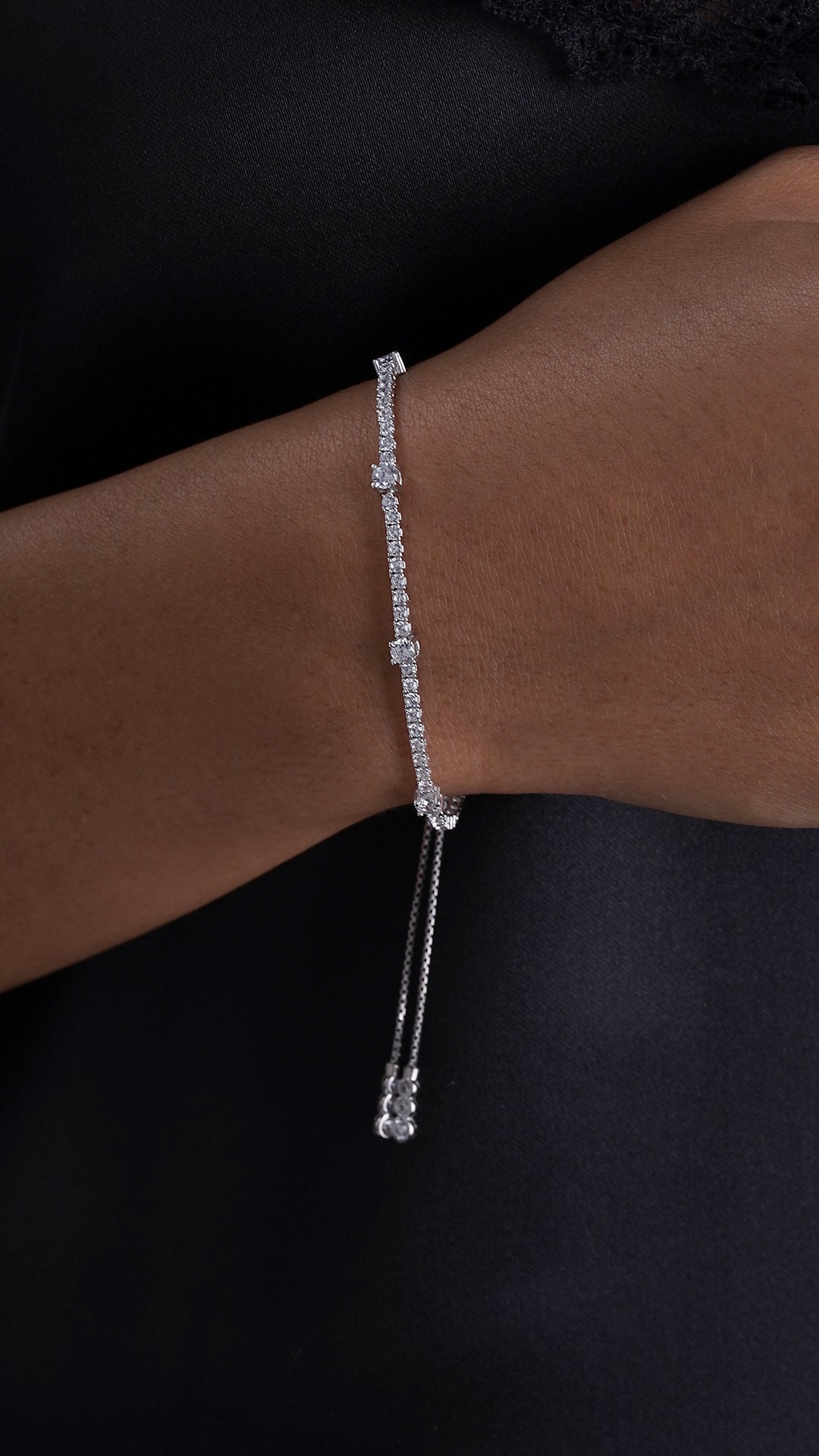 Phoebe Bracelet White Gold Plated