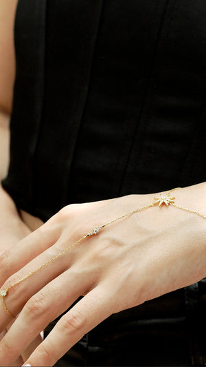 Rigel Hand Bracelet Gold Vermeil