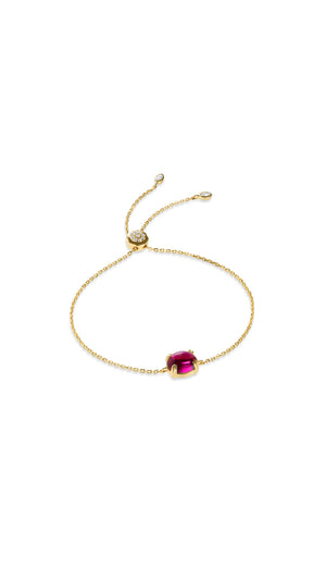 Recycled cabochon dark pink stone on a gold vermeil slider bracelet for women from the Sugardrop collection.