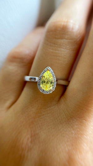 Bianca Ring 0.50ct 18K White Gold Yellow Sapphire