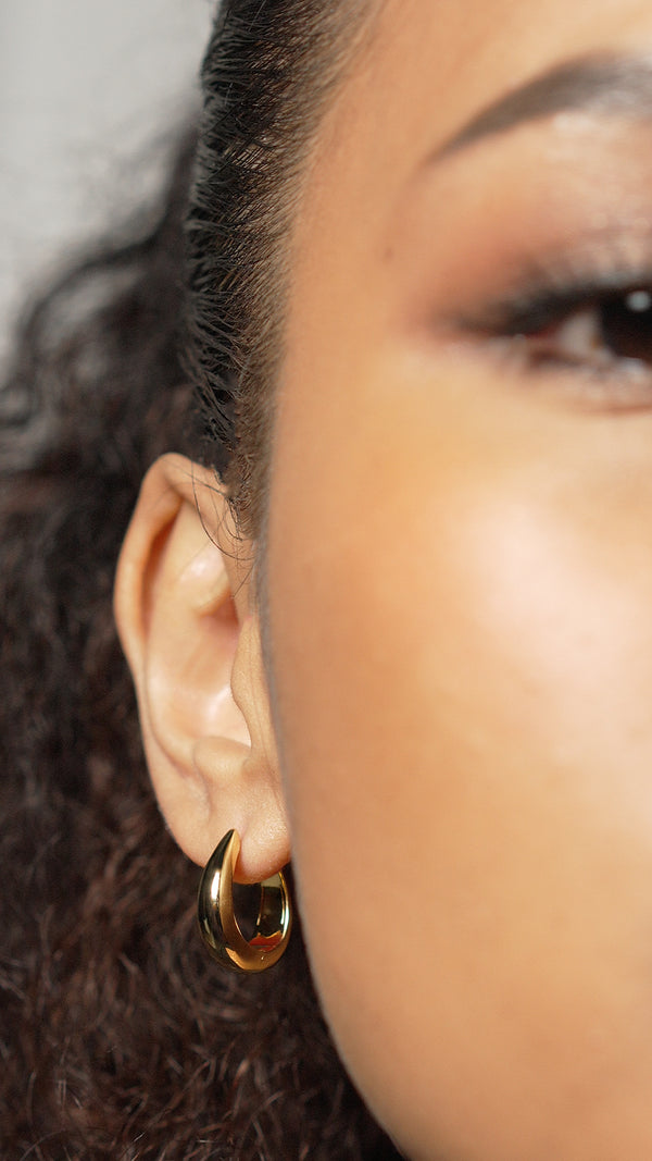 Hera Nude Hoop Earrings Gold Vermeil