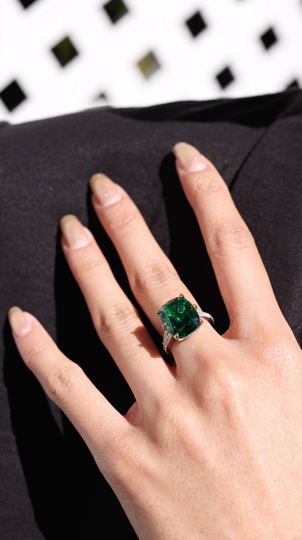 Tatum Emerald Green Ring Sterling Silver